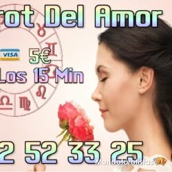 magia-oculta-de-la-adivinación-las-cartas-tarot-122406546