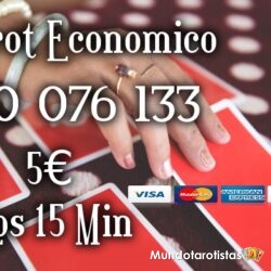 240_F_922239474_0Hrbih5IvVoIshiObD9CFD8kdEmjQmHt