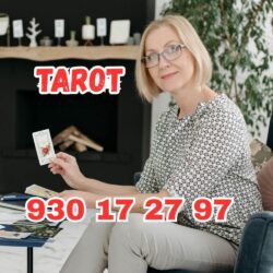 932